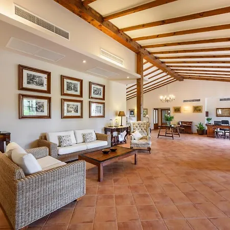 Son Corb Boutique 4*